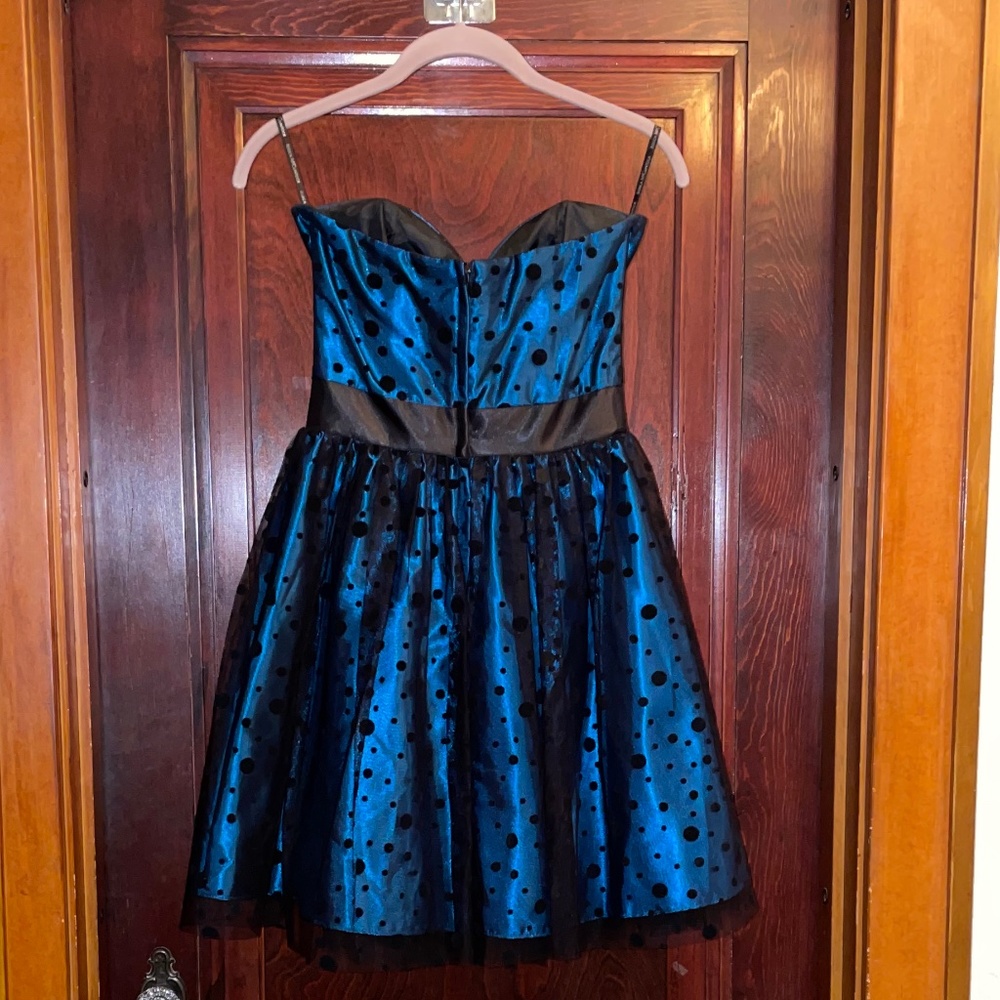 Jessica McClintock Homecoming/Prom/Semi Formal Dress JR size 3 Teal/Black